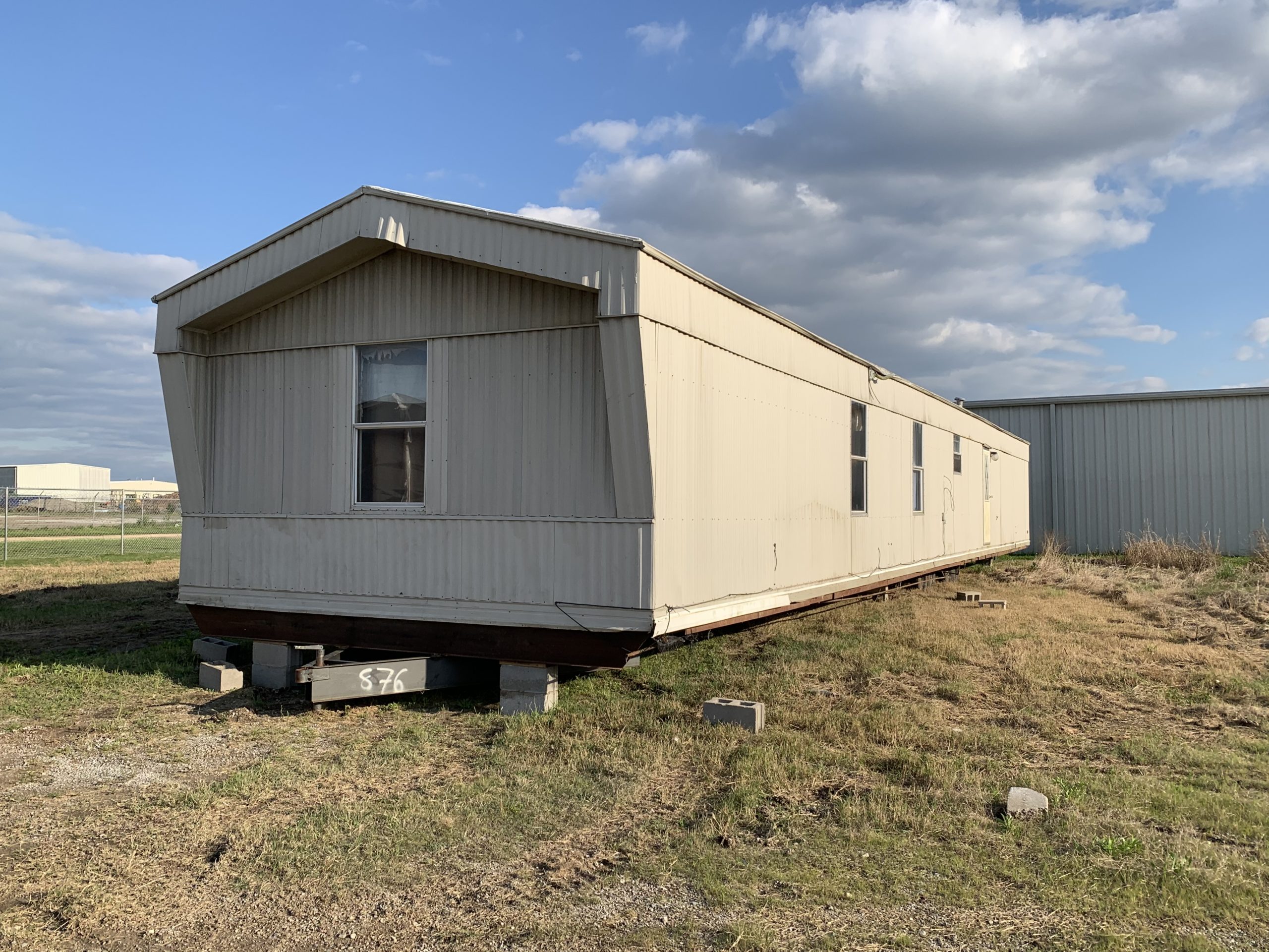 1996 16x80 Mobile Home Lifeway Homes 1996-16x80-mobile-home-lifeway-homes