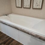 NM-3260F-Master-Bath-7