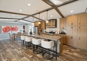 025-skyline-warehouse-creole-kitchen